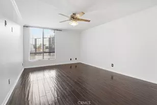 7320 Hawthorn Ave, Los Angeles, CA 90046 - Photo 23