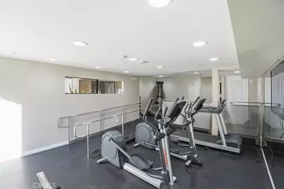 7320 Hawthorn Avenue #108, Los Angeles, CA 90046 - Photo 39