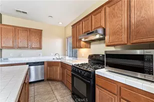 1027 Shady Ct, San Jacinto, CA 92582 - Photo 11