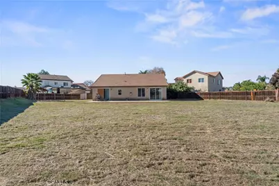 1027 Shady Court, San Jacinto, CA 92582 - Photo 23
