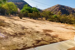 8960 S Samel Rd, Morongo Valley, CA 92256 - Photo 11