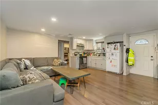 11936 Neenach, Los Angeles, CA 91352 - Photo 23