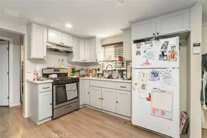 11936 Neenach, Los Angeles, CA 91352 - Photo 25