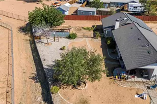 15189 Tonikan, Apple Valley, CA 92307 - Photo 37