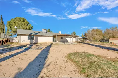 15807 Sitting Bull, Victorville, CA 92395 - Photo 21