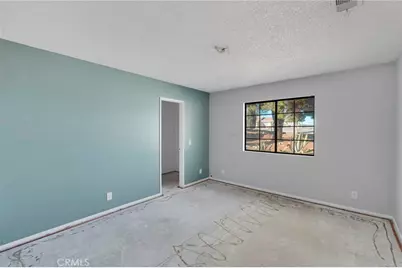 15807 Sitting Bull, Victorville, CA 92395 - Photo 17