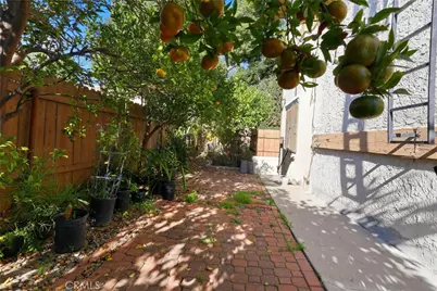 105 N El Molino Street #E, Alhambra, CA 91801 - Photo 25