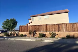 9878 Maple Ct, Adelanto, CA 92301 - Photo 3