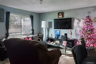 25298 Jade, Barstow, CA 92311 - Photo 5