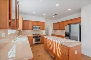 4863 Yale St, Montclair, CA 91763 - Photo 11