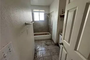 6853 Willis Ave, Van Nuys, CA 91405 - Photo 27