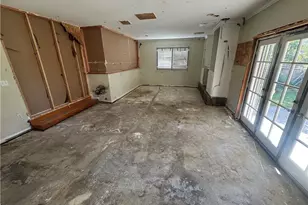 6853 Willis Ave, Van Nuys, CA 91405 - Photo 39