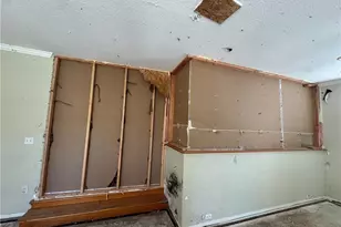 6853 Willis Ave, Van Nuys, CA 91405 - Photo 43