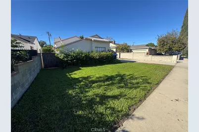 6853 Willis Avenue, Van Nuys, CA 91405 - Photo 3