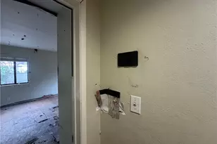 6853 Willis Ave, Van Nuys, CA 91405 - Photo 61