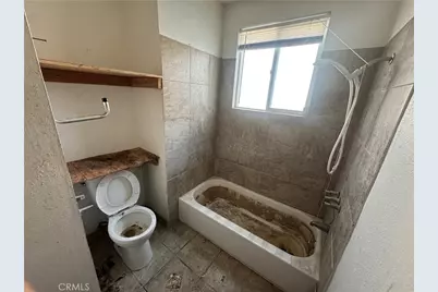 6853 Willis Avenue, Van Nuys, CA 91405 - Photo 29