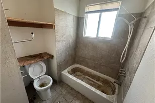 6853 Willis Ave, Van Nuys, CA 91405 - Photo 29