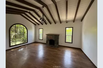 2201 Avon, Los Angeles, CA 90026 - Photo 5