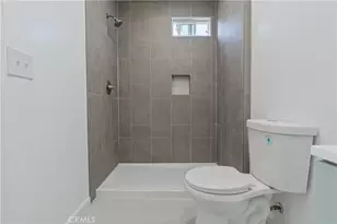 1341 W 94th, Los Angeles, CA 90044 - Photo 25