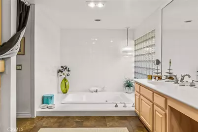 1426 E Puente, Covina, CA 91724 - Photo 25