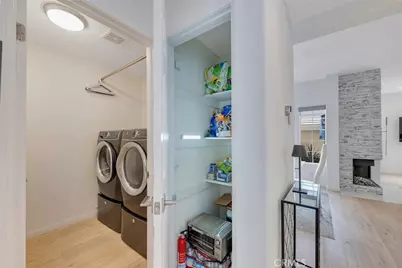 939 Blue Mountain, Westlake Village, CA 91362 - Photo 21