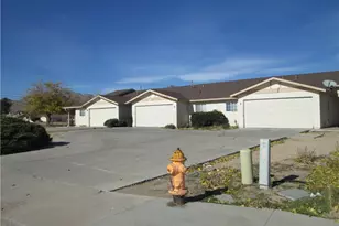 15592 Tonekai Rd, Apple Valley, CA 92307 - Photo 7