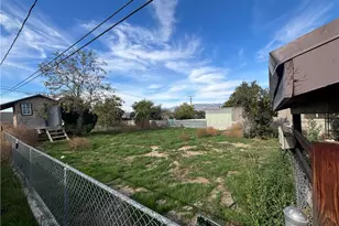 7474 Elmwood, San Bernardino, CA 92410 - Photo 13