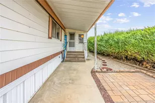 626 N Dearborn Street, Redlands, CA 92374 - Photo 31