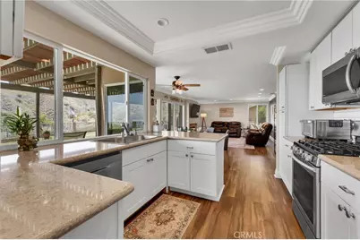 3074 Mountain Top, Highland, CA 92346 - Photo 7