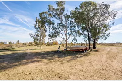 5132 Sunset Road, Phelan, CA 92371 - Photo 17