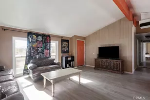 5132 Sunset Rd, Phelan, CA 92371 - Photo 5