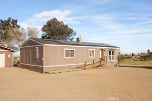 5132 Sunset Rd, Phelan, CA 92371 - Photo 1