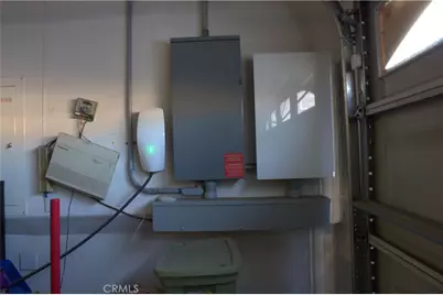 9876 Skyland Court, Fontana, CA 92335 - Photo 25