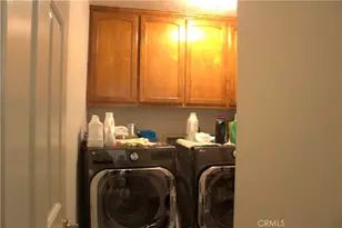 9876 Skyland Ct, Fontana, CA 92335 - Photo 17