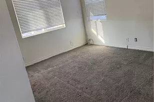 9876 Skyland Ct, Fontana, CA 92335 - Photo 21