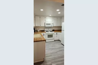 15224 Shadybend Drive #36, Hacienda Heights, CA 91745 - Photo 11