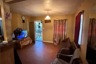 13600 Daventry, Pacoima, CA 91331 - Photo 5