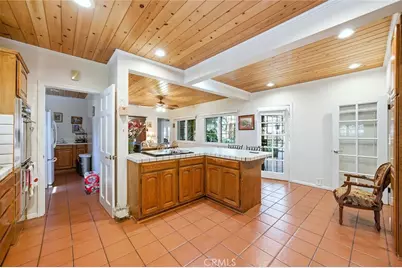 2393 Allen Avenue, Altadena, CA 91001 - Photo 17