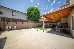 8936 Summerwood, Fontana, CA 92335 - Photo 21