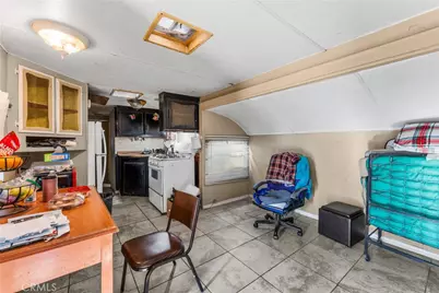 775 E Foothill #14, Rialto, CA 92376 - Photo 9