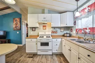 27701 Murrieta Road, Menifee, CA 92586 - Photo 11