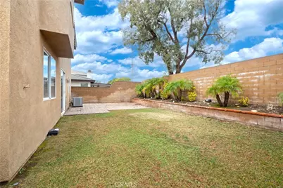 16414 Twinberry Court, Fontana, CA 92336 - Photo 45