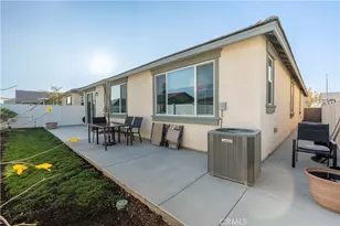 565 Hudson Wy, Rialto, CA 92377 - Photo 29