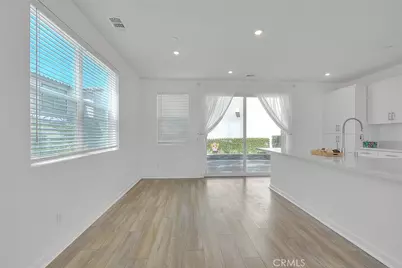 15820 Caterpillar Drive, Fontana, CA 92336 - Photo 13