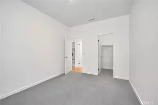 15820 Caterpillar Dr, Fontana, CA 92336 - Photo 29