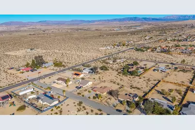 5753 La Luna, 29 Palms MCB, CA 92277 - Photo 49