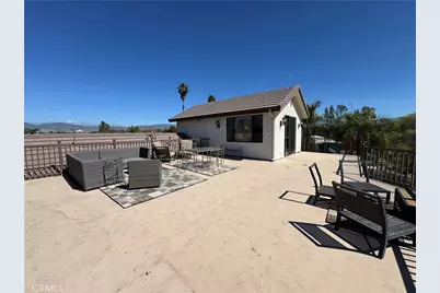 42125 Crest Drive, Hemet, CA 92544 - Photo 41