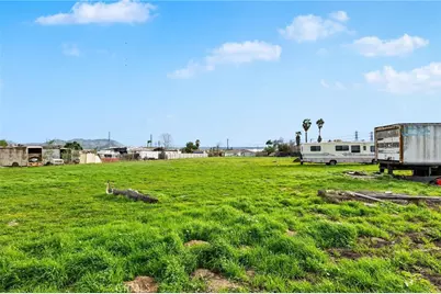 19340 Jurupa, Bloomington, CA 92316 - Photo 25