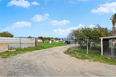 19340 Jurupa, Bloomington, CA 92316 - Photo 35