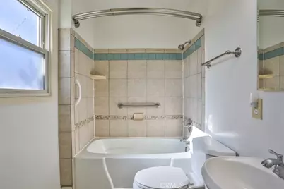 624 W Floral, Monterey Park, CA 91754 - Photo 17